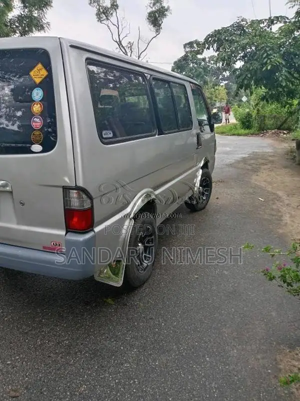 Mazda Bongo 2004 Van (Used)