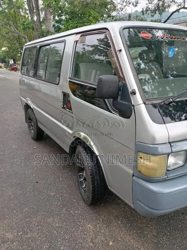 Mazda Bongo 2004 Van (Used)