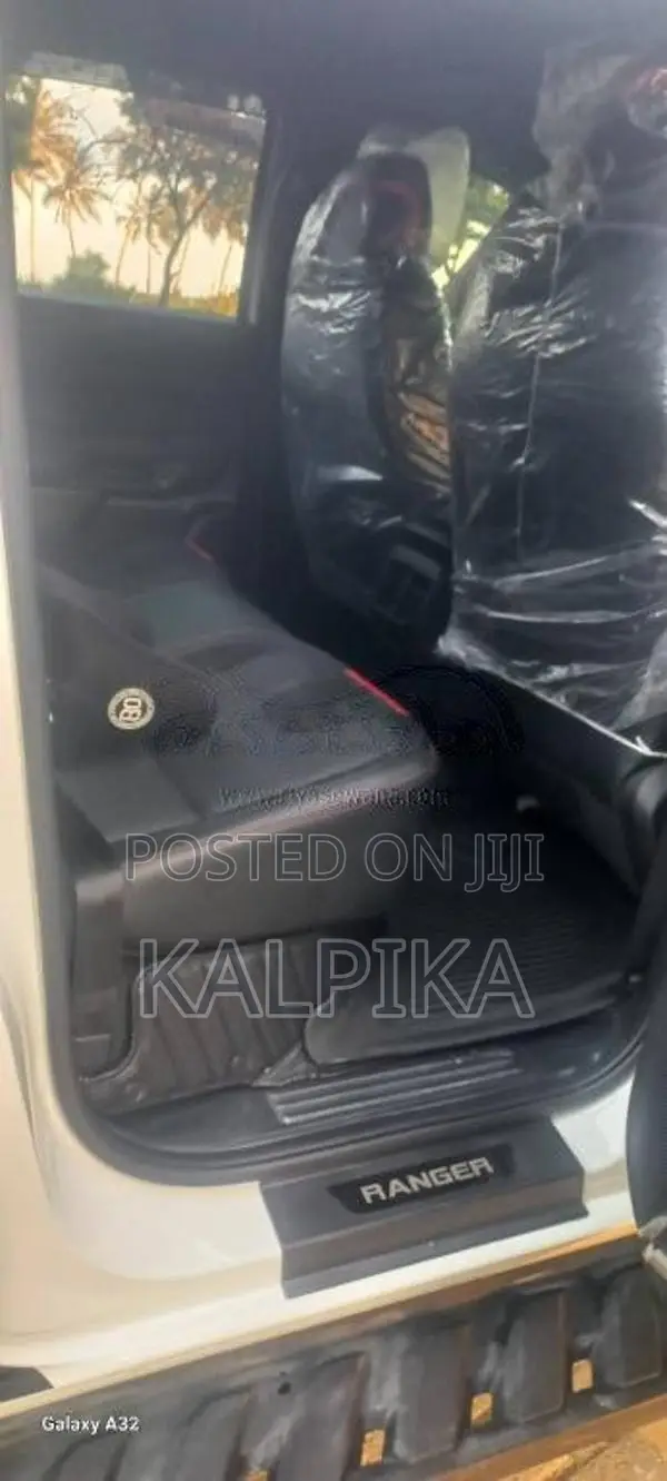 Ford Ranger 2025 Pickup (Used)