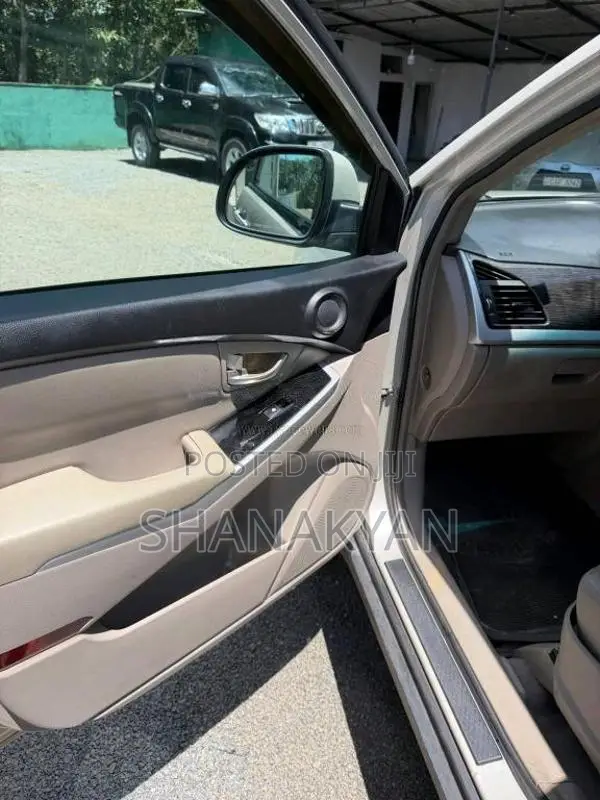Micro Corando 2015 SUV (Used)
