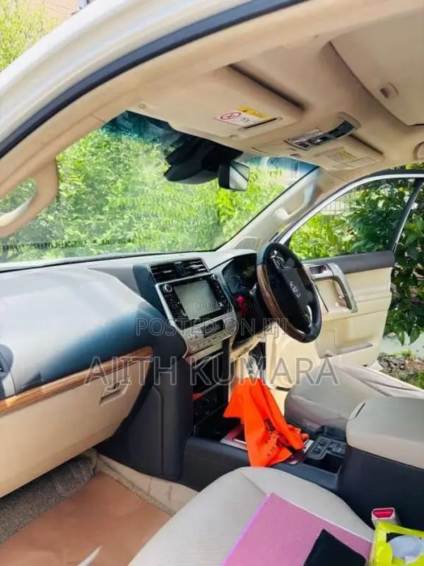 Toyota Land Cruiser Prado 2017 SUV (Used)