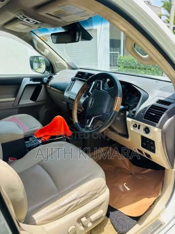 Toyota Land Cruiser Prado 2017 SUV (Used)