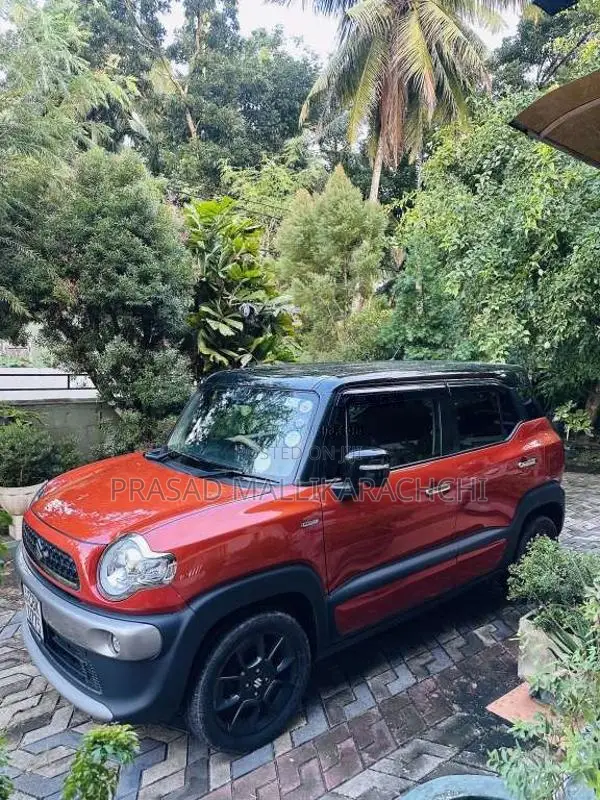 Suzuki Xbee 2020 SUV (Used)