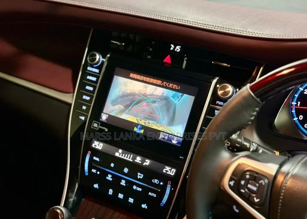 Toyota Harrier Advance Premium 2015 SUV (Used)