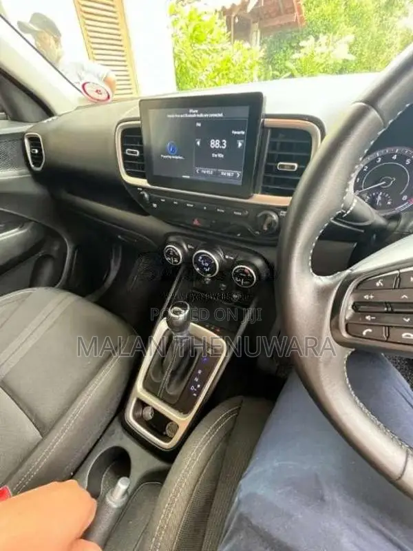 Hyundai Venue 2019 SUV (Used)