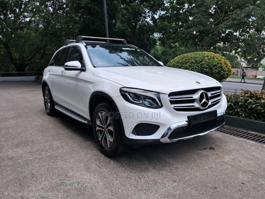 Mercedes-Benz GLC250 2017 SUV (Used)