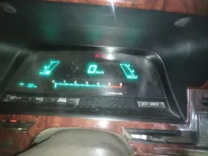Toyota Dolphin 102 Short 1992 Van (Used)