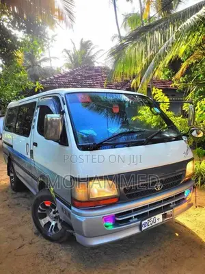 Toyota Dolphin Hiace 102 1997 Van (Used)
