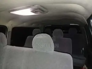 Toyota Dolphin 102 Short 1992 Van (Used)