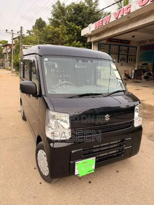 Suzuki DA17 Every 2024 Van (Used)