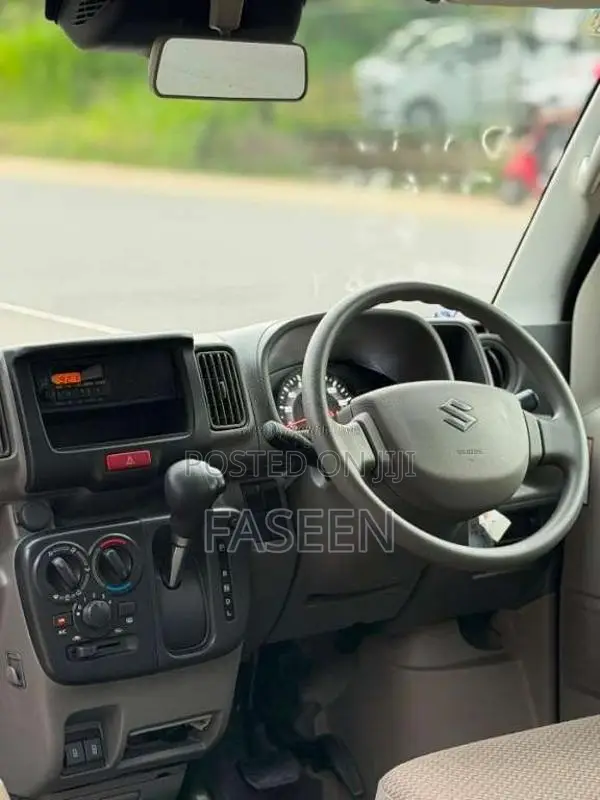 Suzuki DA17 Every 2024 Van (Used)