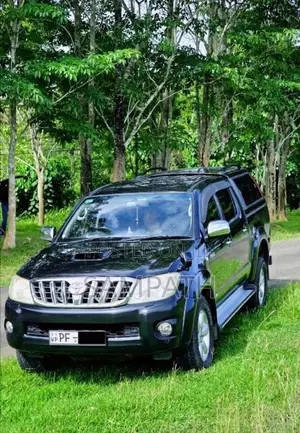 Toyota Hilux 2011 Pickup (Used)