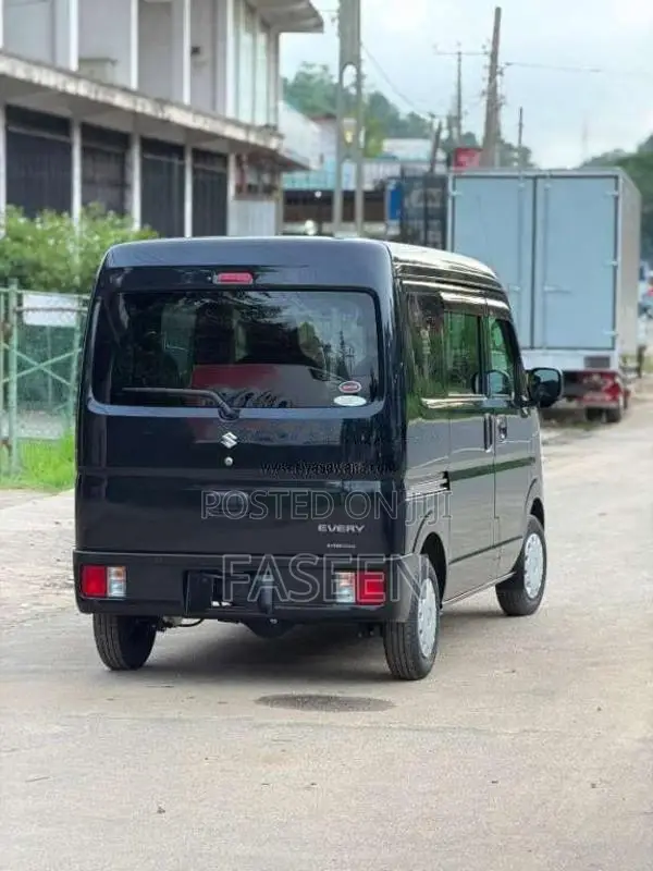 Suzuki DA17 Every 2024 Van (Used)