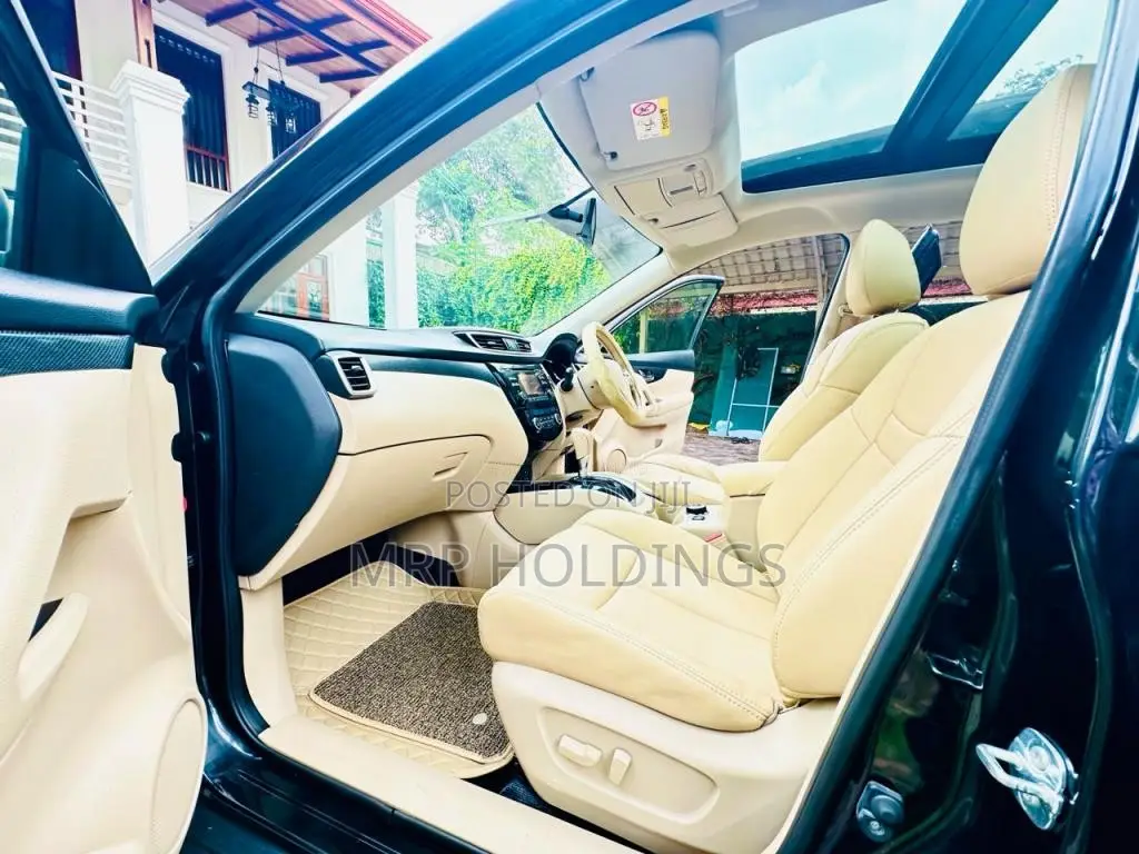Nissan X-Trail ADVANCE Spec 2015 SUV (Used)