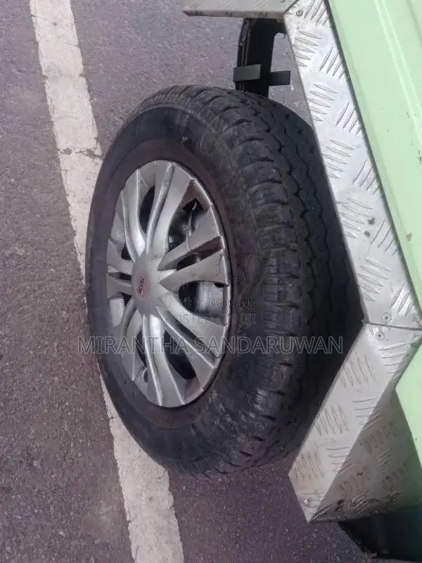 Tata Dimo Batta 2012 Lorry (Used)