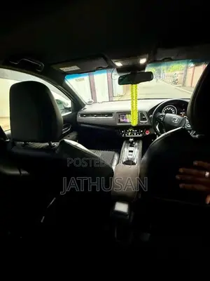 Honda Vezel 2018 SUV (Used)