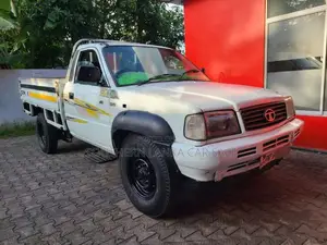 Tata 207 2011 Pickup (Used)