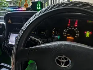 Toyota Dolphin Long JC 2004 Van (Used)
