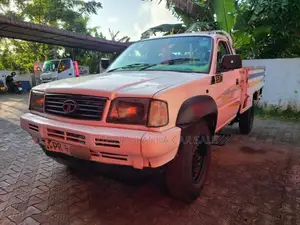 Tata 207 2011 Pickup (Used)