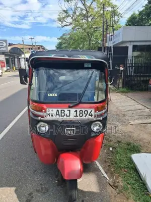 Bajaj RE 4 Stroke 2015 Three Wheel (Used)