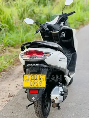 Suzuki BURGMAN 2020 Motorbike Unregistered (Recondition)