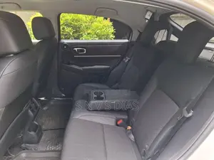 Honda Vezel Z Premium 2025 SUV (Used)