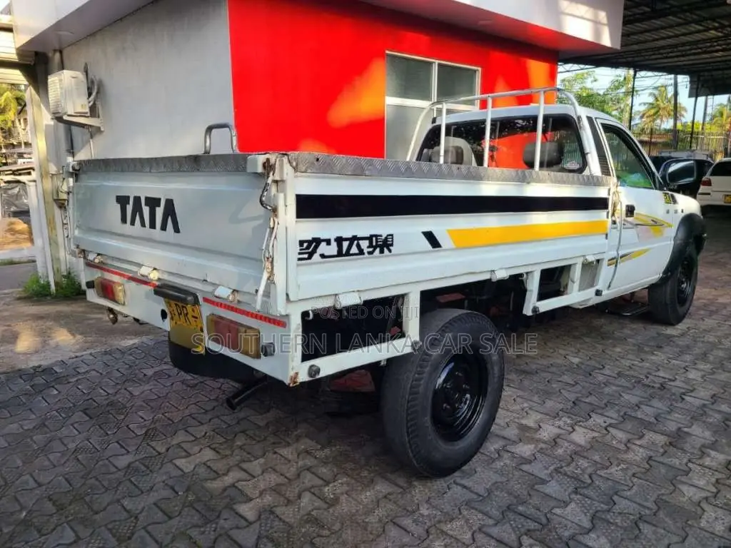 Tata 207 2011 Pickup (Used)
