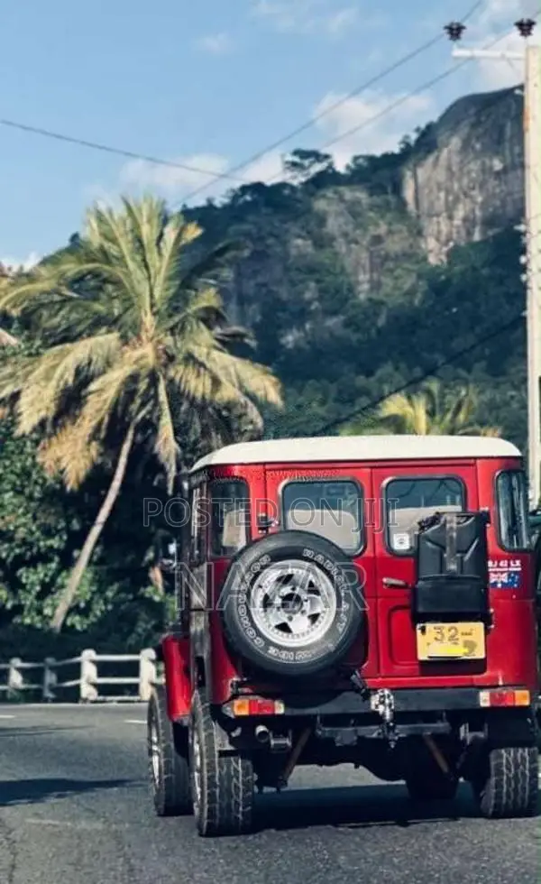 Toyota Land Cruiser Bj42 1985 SUV (Used)
