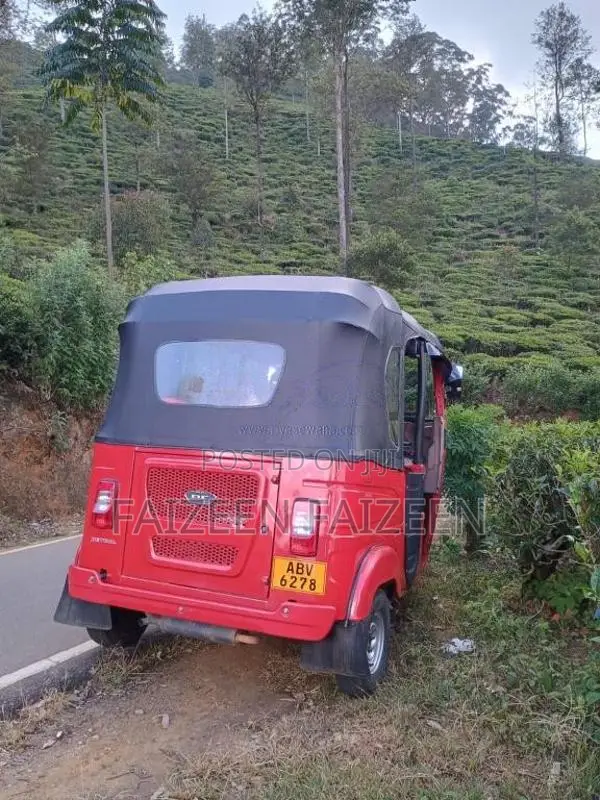 Bajaj RE 2025 Three Wheel (Used)