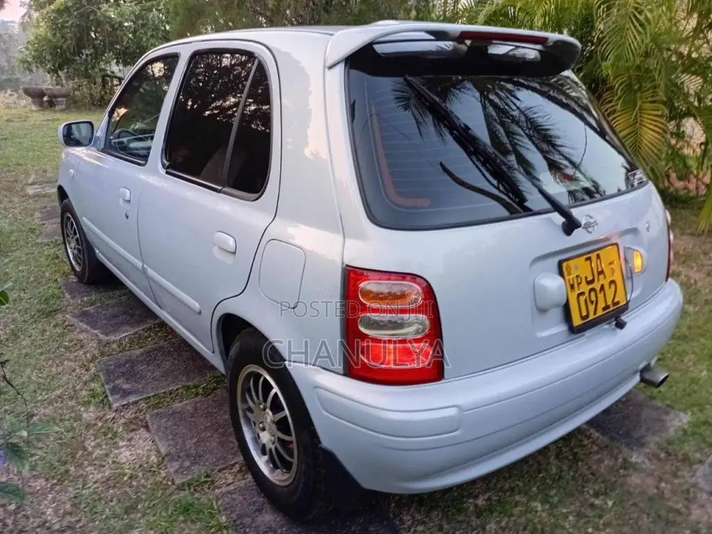 Nissan March K11 2004 Car (Used)