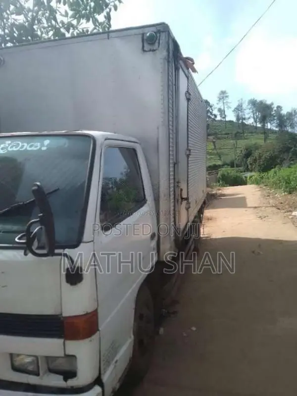 Isuzu Isuzu 1986 Lorry (Used)