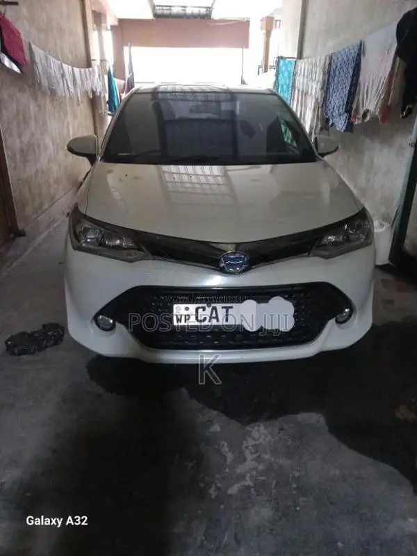 Toyota Axio WXB 2016 Car (Used)