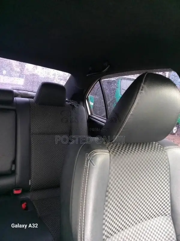 Toyota Axio WXB 2016 Car (Used)