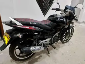 Bajaj Pulsar 150 2010 Motorbike (Used)