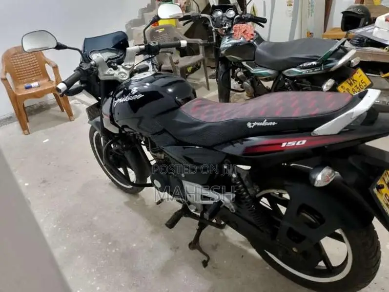 Bajaj Pulsar 150 2010 Motorbike (Used)