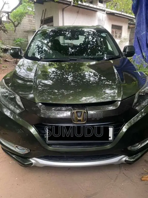 Honda Vezel Z Orange Pack 2014 SUV (Used)