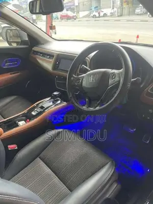 Honda Vezel Z Orange Pack 2014 SUV (Used)