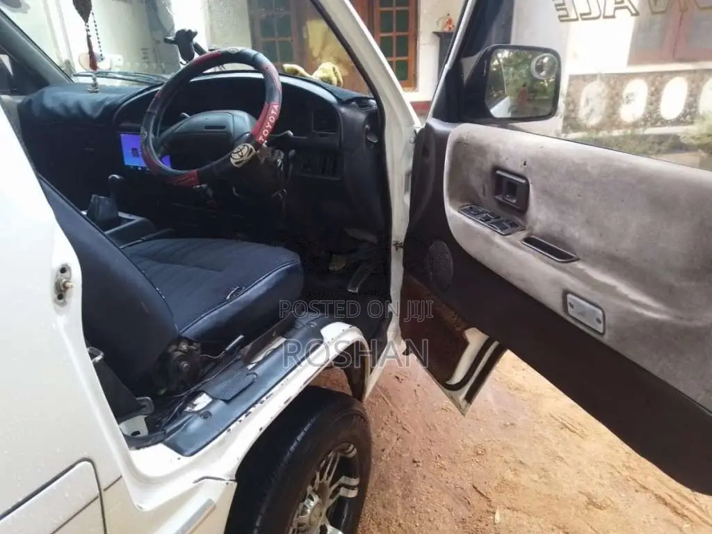 Toyota TownAce 1990 Van (Used)