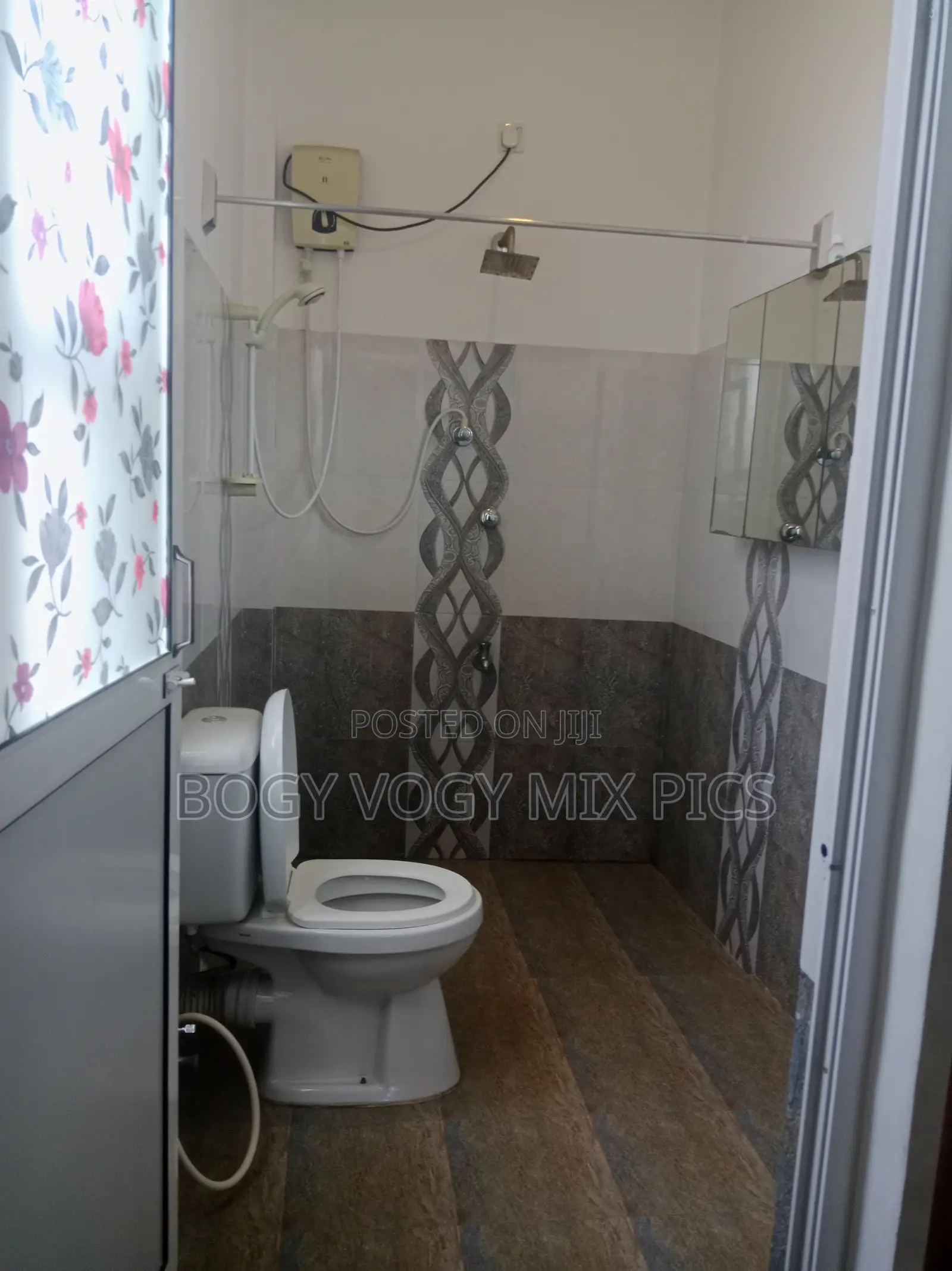 Furnished 3bdrm Apartment in Pallegama Ampitiya for rent