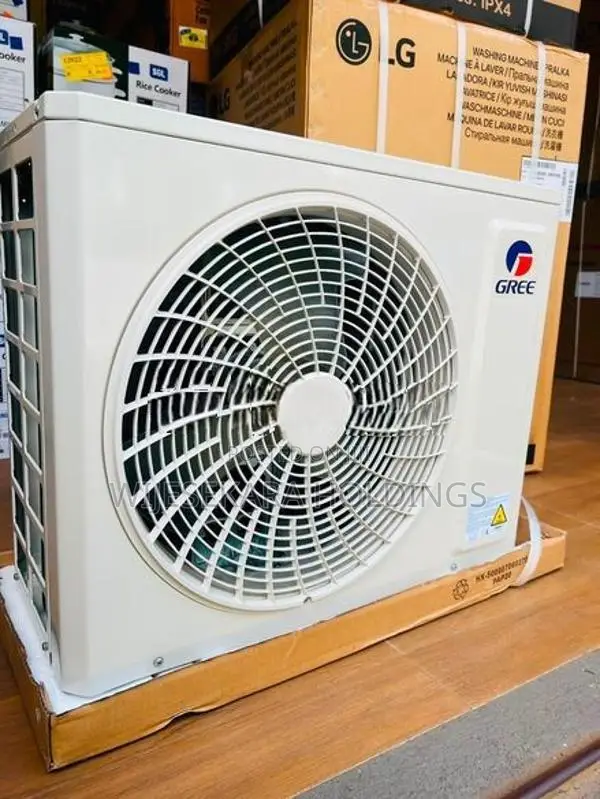 Gree 12000BTU Non-Inverter Air Conditioner