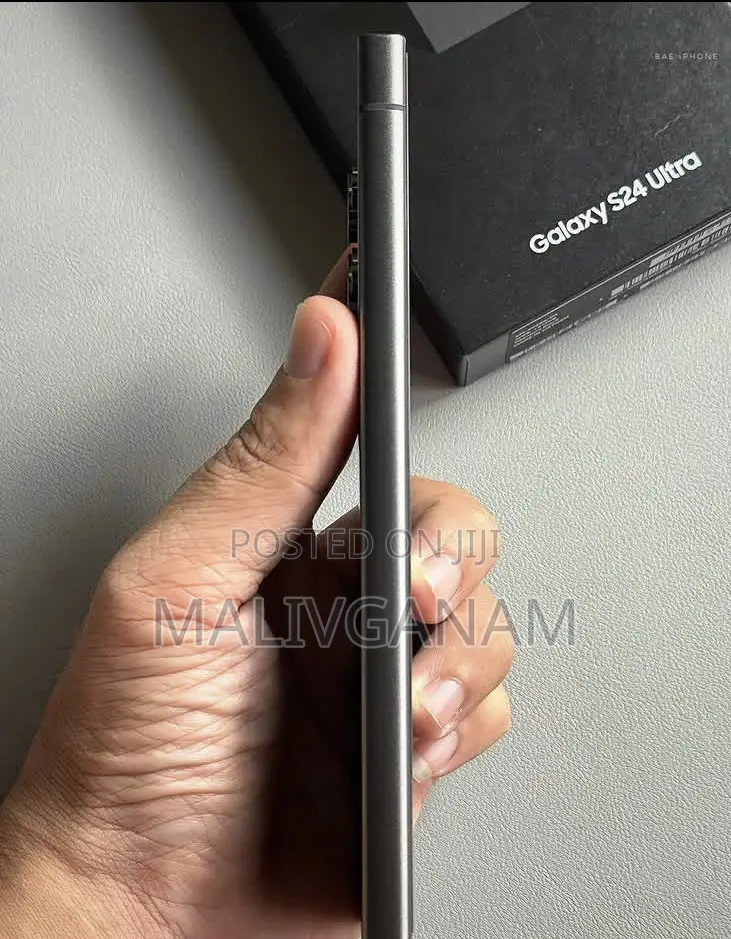 New Samsung Galaxy S24 Ultra 256 GB Black