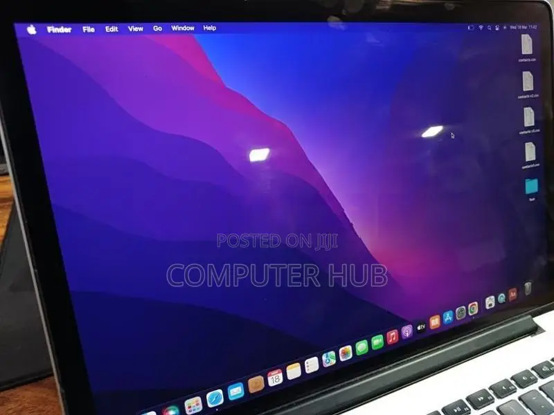 Apple A1398 MacBook Pro 16GB RAM 256GB Flash Storage Laptop
