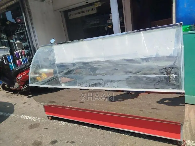 කුකුල් මස් සහ මාළු ශීතකරන. Chicken & Fish Display Coolers