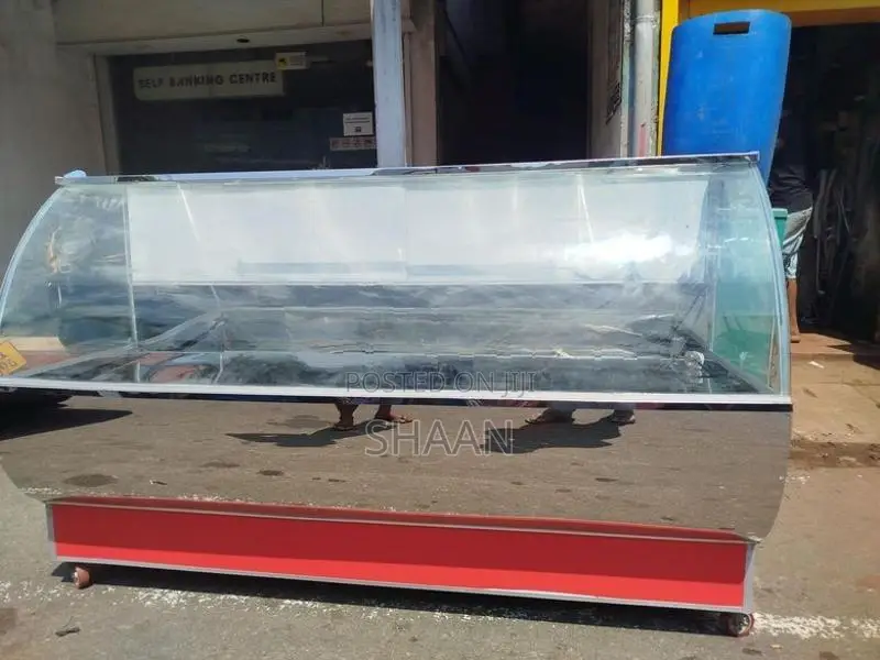 කුකුල් මස් සහ මාළු ශීතකරන. Chicken & Fish Display Coolers