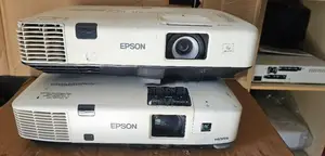 epson projector Lum 4000