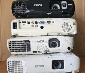 epson projector Lum 4000