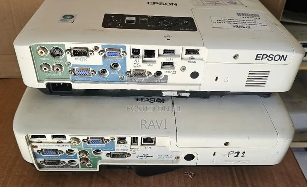 epson projector Lum 4000