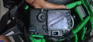 Canon 5D DSLR Camera