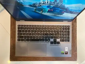 Lenovo LOQ 15 - RTX 5060 Laptop