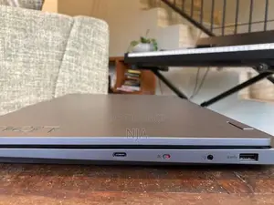Lenovo LOQ 15 - RTX 5060 Laptop